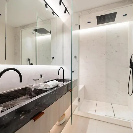Luxury Penthouse With Jacuzzi, Sea View And Gym *