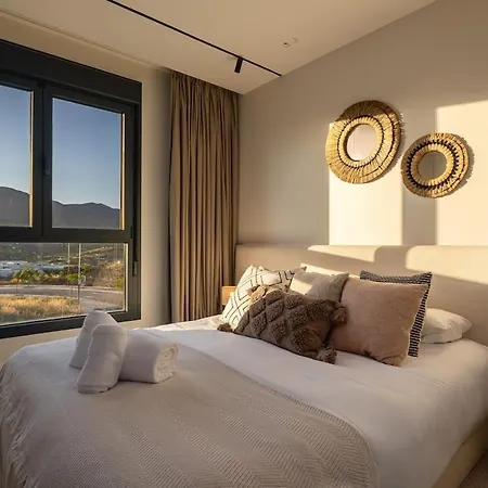 Luxury Penthouse With Jacuzzi, Sea View And Gym Apartmán