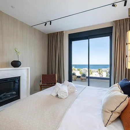 Apartmán Luxury Penthouse With Jacuzzi, Sea View And Gym Estepona