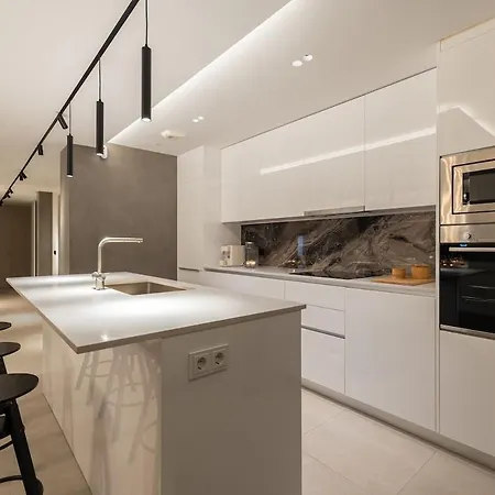 Apartmán Luxury Penthouse With Jacuzzi, Sea View And Gym Estepona